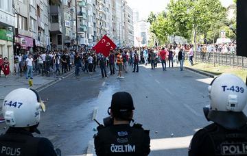 Istanbul, proseguono le proteste per Gezi (Eser Karadag - Flickr)
