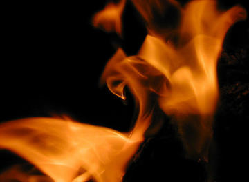 Fire, foto di Matthew Venn - Flickr.com.jpg Fire, foto di Matthew Venn - Flickr.com.jpg