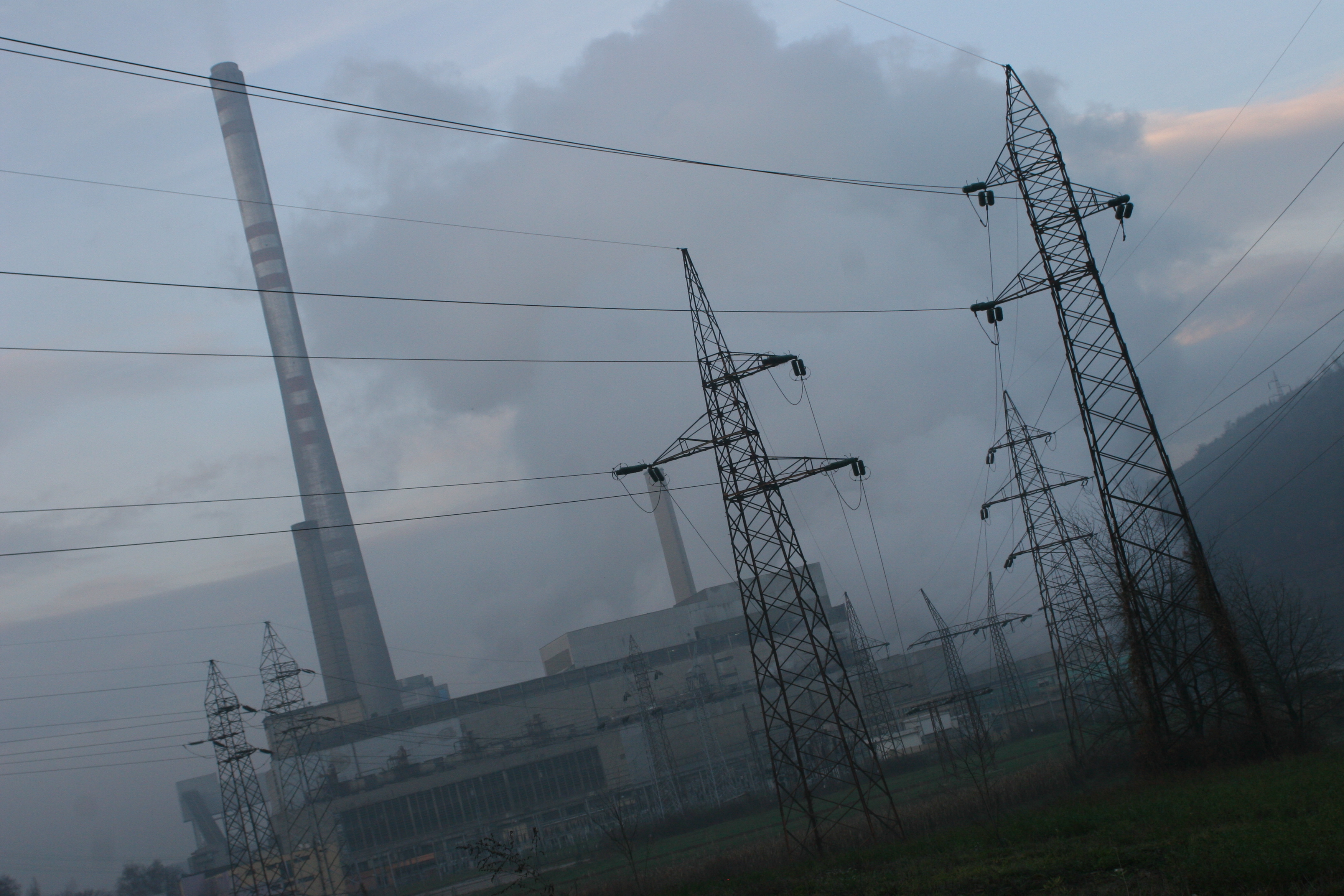 Una centrale energetica nel Cantone di Zenica Doboj (Foto Andrea Rossini)