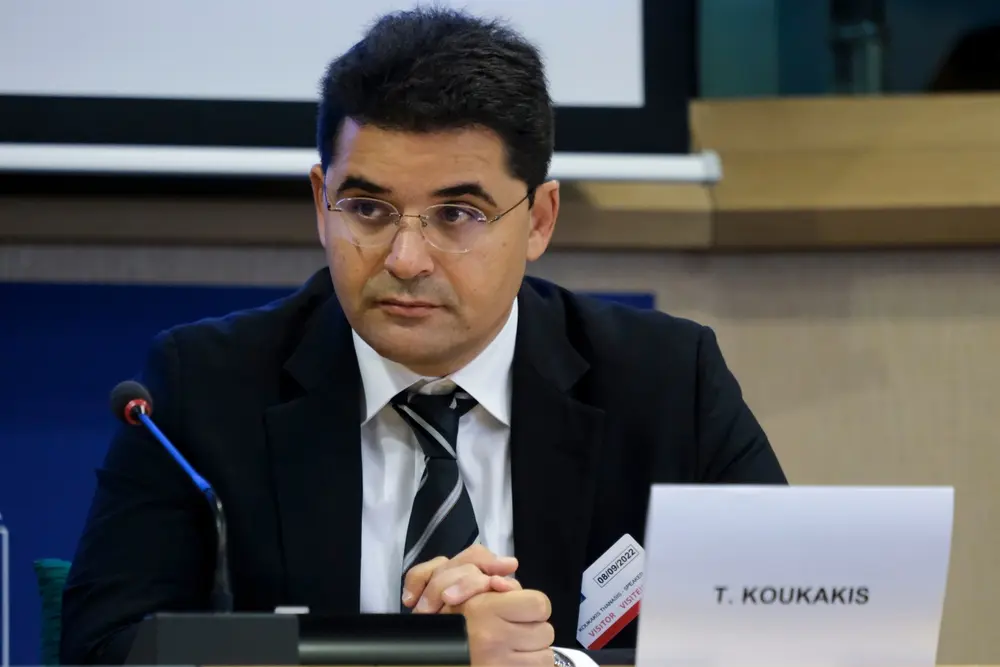 Journalist Thanis Koukakis during a session of the European Parliament committee of inquiry into spyware in Greece, 8 September 2022 © Alexandros Michailidis/ Shutterstock