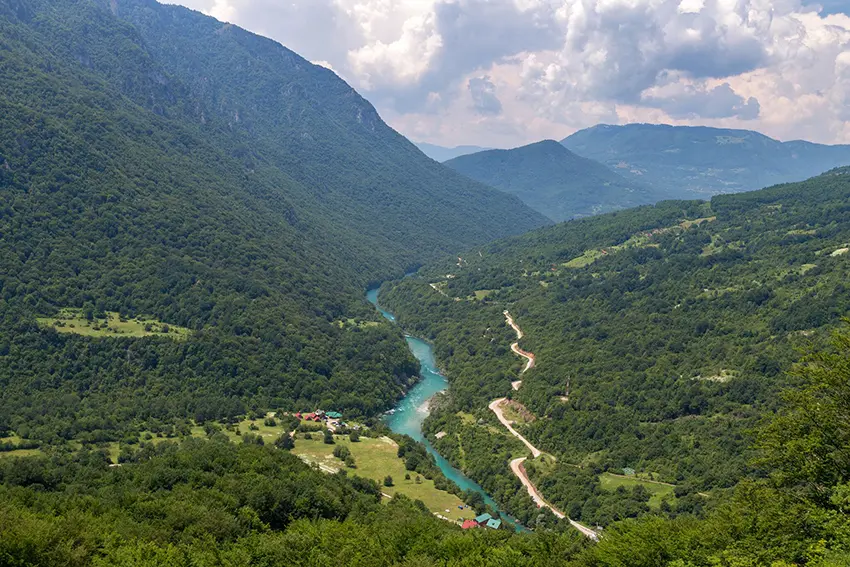 The Tara valley - Plužine