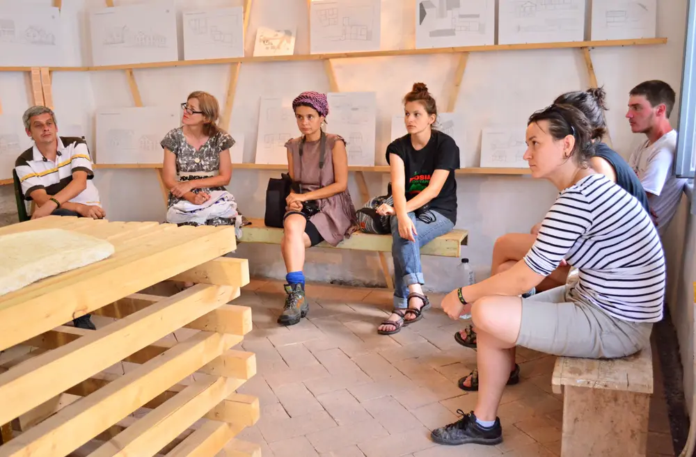 Radionica organizirana u mjestu Roșia Montană, Rumunjska - © NomadWarrior/Shutterstock Radionica organizirana u mjestu Roșia Montană, Rumunjska - © NomadWarrior/Shutterstock
