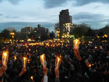 23 aprile 2014, Yerevan (Foto Simone Zoppellaro)