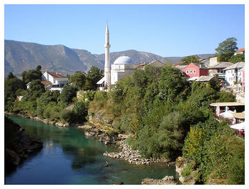 Una veduta di Mostar, in Bosnia (albezln /Flickr) Una veduta di Mostar, in Bosnia (albezln /Flickr)