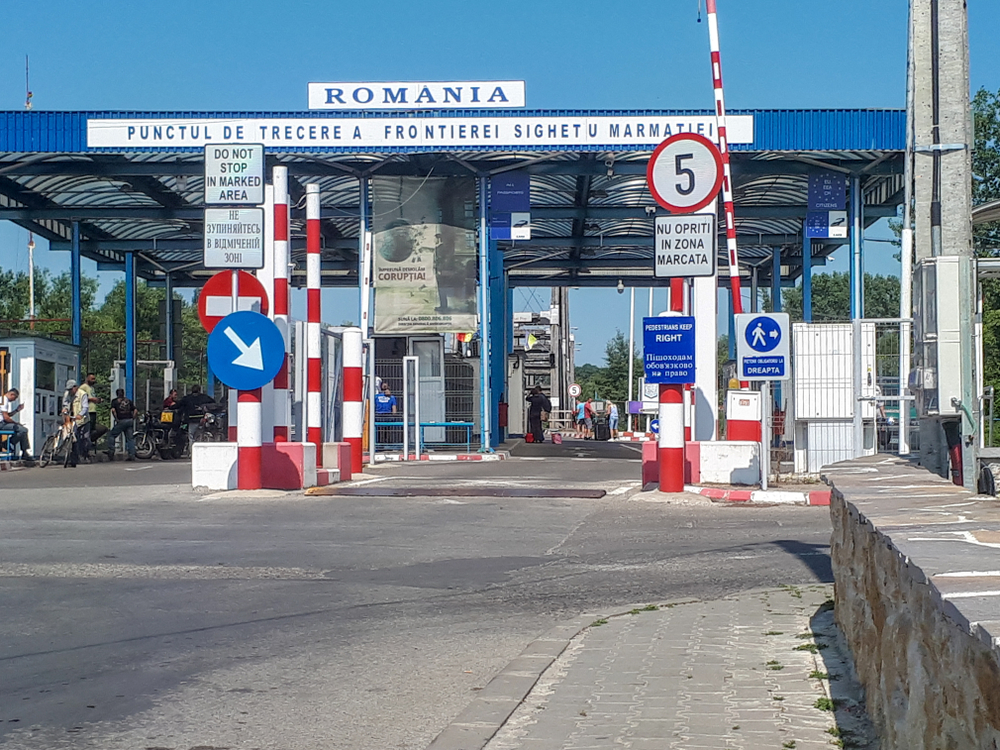 Aggressione-russa-all-Ucraina-la-Romania-attende-i-profughi