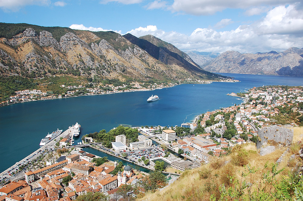 Amministrative-in-Montenegro-gli-elettori-puniscono-la-corruzione-politica