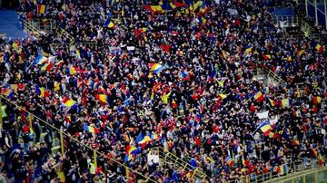 I tifosi della Romania - foto Nicola Pedrazzi