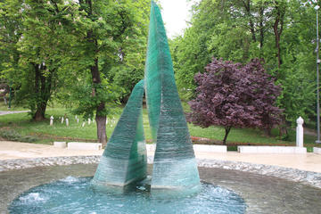Il monumento ai bambini uccisi a Sarajevo durante la guerra (Foto A. Rossini) Il monumento ai bambini uccisi a Sarajevo durante la guerra (Foto A. Rossini)