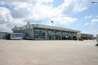 L'aeroporto di Pristina