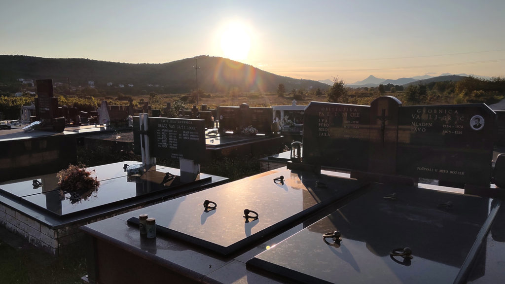 Međugorje, cimitero di Kovačica - foto Mariangela Pizziolo Međugorje, cimitero di Kovačica - foto Mariangela Pizziolo