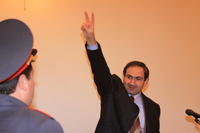 Nikol Pashinian in aula prima della lettura della sentenza (Foto Gagik Shamshyan) Nikol Pashinian in aula prima della lettura della sentenza (Foto Gagik Shamshyan)