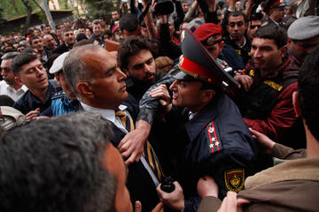 Raffi Hovanissian during the April 9 protests (PanARMENIAN Photos) Raffi Hovanissian during the April 9 protests (PanARMENIAN Photos)