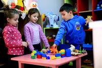 Scuola per l'infanzia (foto di Jeton Sopa) Scuola per l'infanzia (foto di Jeton Sopa)