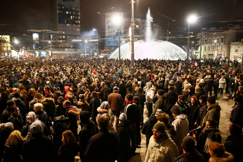 Serbia-sale-la-tensione-politica