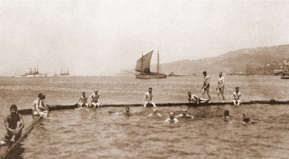 Sguardi-adriatici-nuoto-urbano-disobbedienza-civile-necessaria