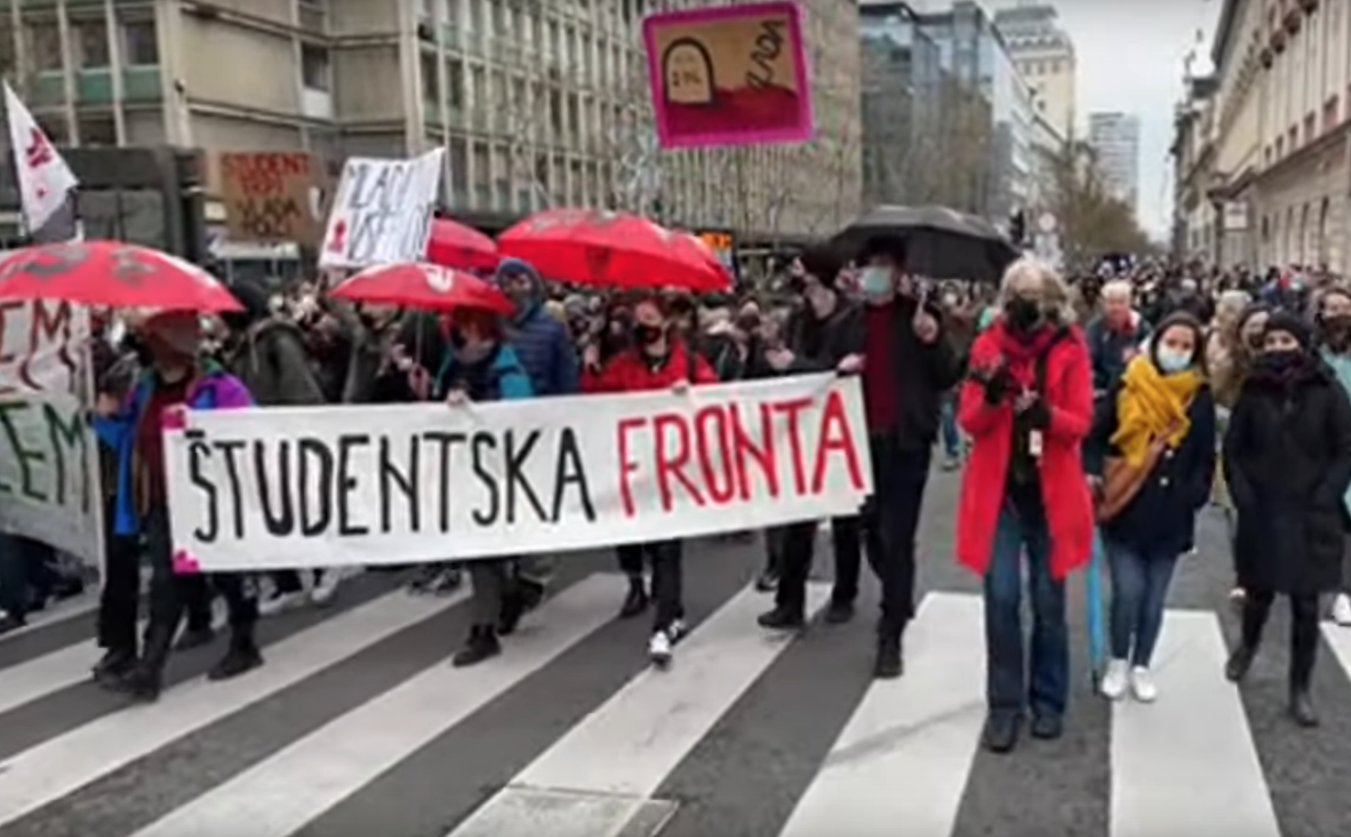 Slovenia-in-piazza-il-Fronte-antifascista