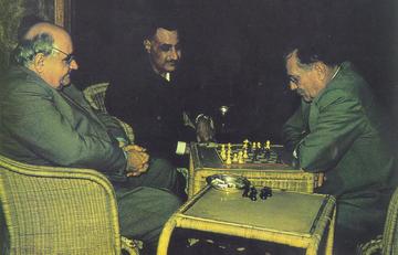 Una partita a scacchi con Tito Una partita a scacchi con Tito