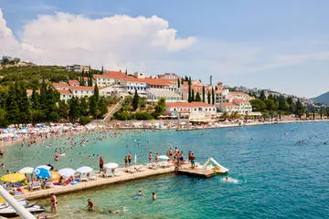 Una veduta di Neum - Nedim Bajramovic/Shutterstock