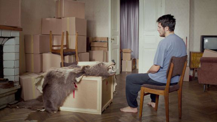 Un'immagine tratta da "A Fold In My Blanket” di Zaza Rusadze