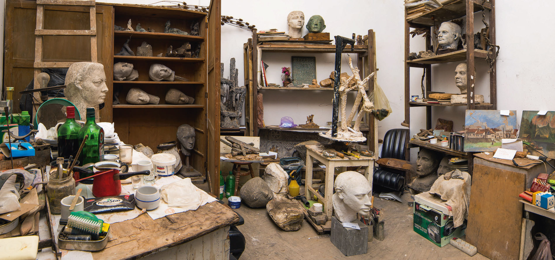 L'atelier di Olga Jevrić presso Staro Sajmište, Belgrado 2015, Documentazione Galleria SANU L'atelier di Olga Jevrić presso Staro Sajmište, Belgrado 2015, Documentazione Galleria SANU