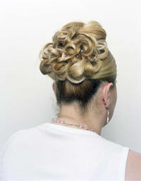 air, Burgu #325, Tirana, 2008 © Annaleen Louwes