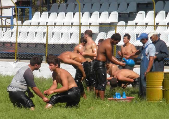 unzione dei lottatori unzione dei lottatori