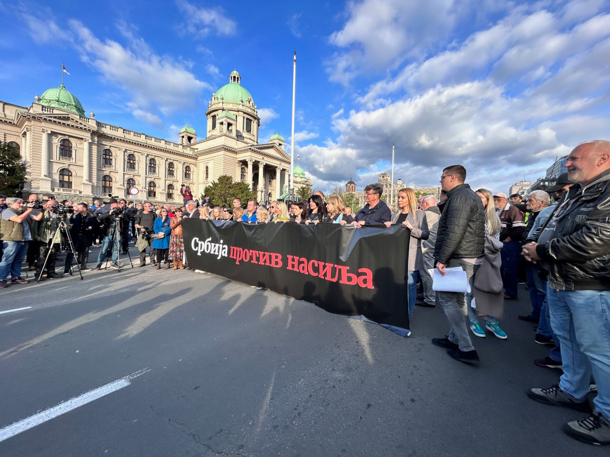 1_Belgrado-la-Serbia-contro-la-violenza-8-maggio-2023-C-Massimo-Moratti