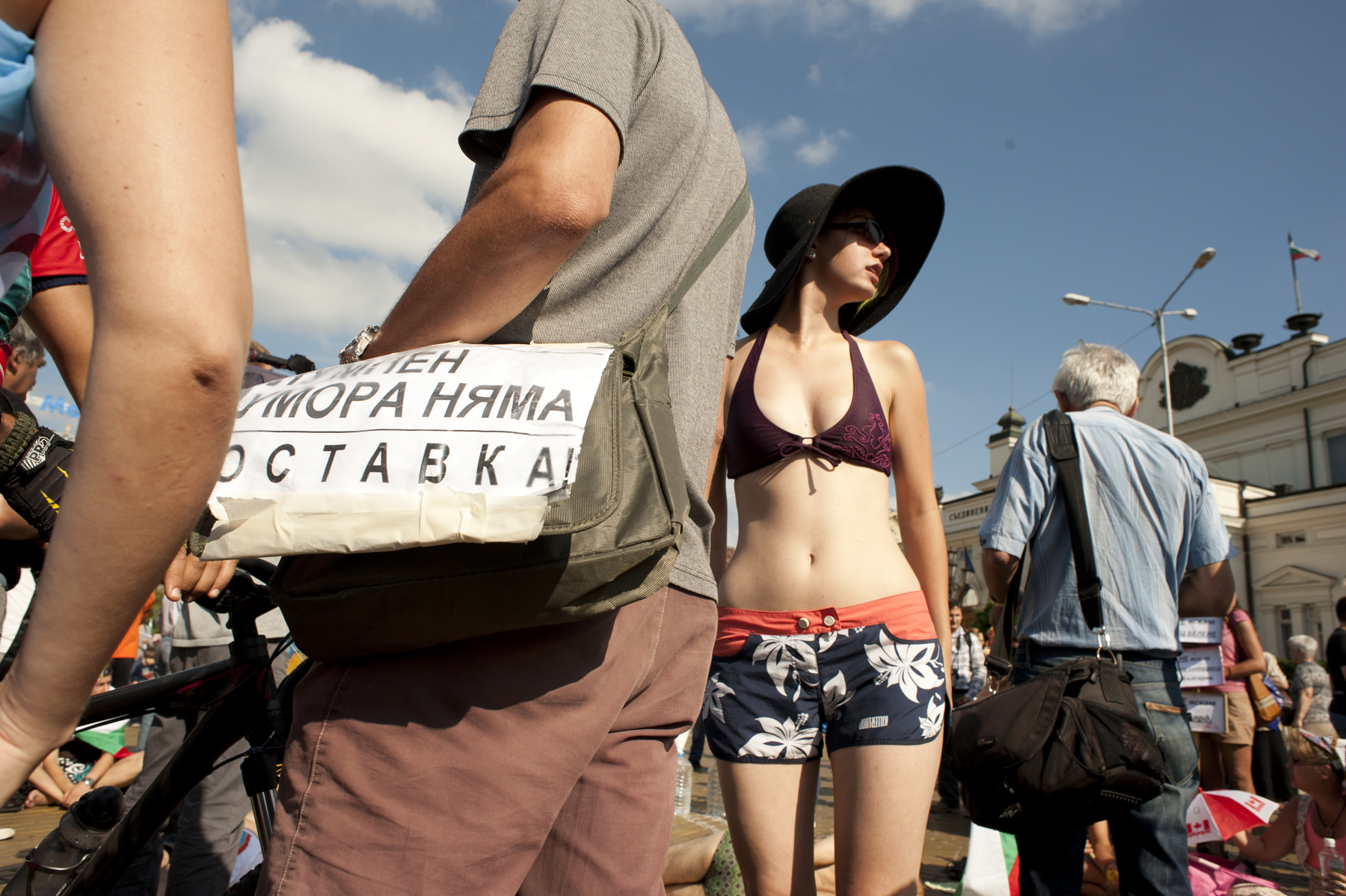 Bulgaria-proteste-balneari-di-fronte-al-parlamento-di-Sofia-10