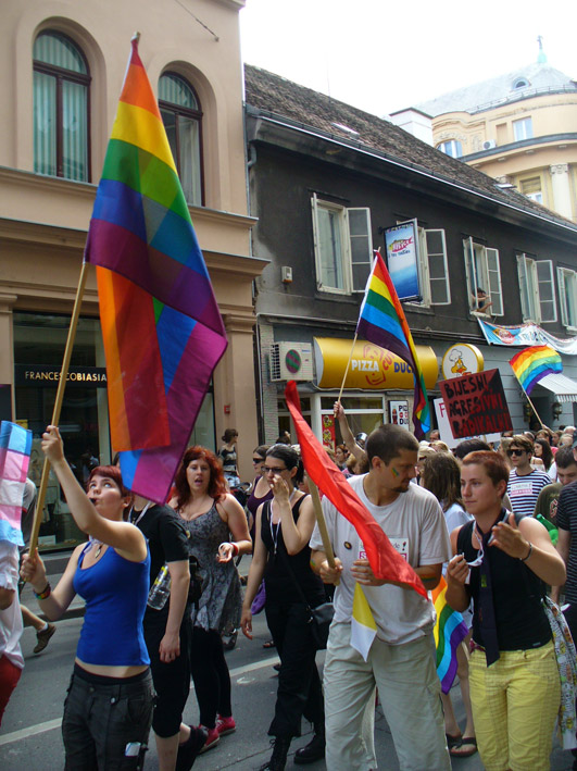 Corteo-a-Zagabria-per-il-Pride-2011