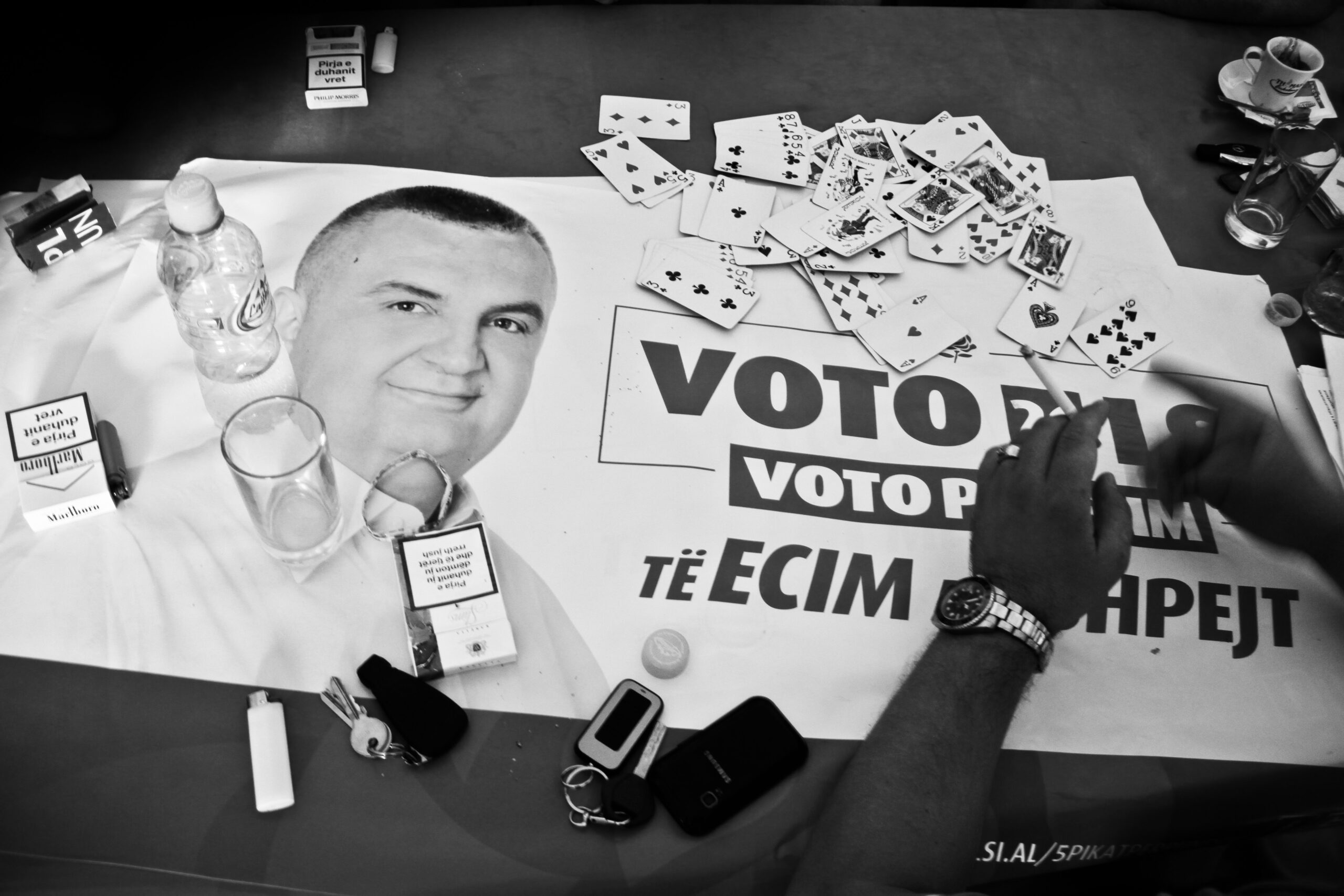 Giugno-2013-l-Albania-al-voto-12