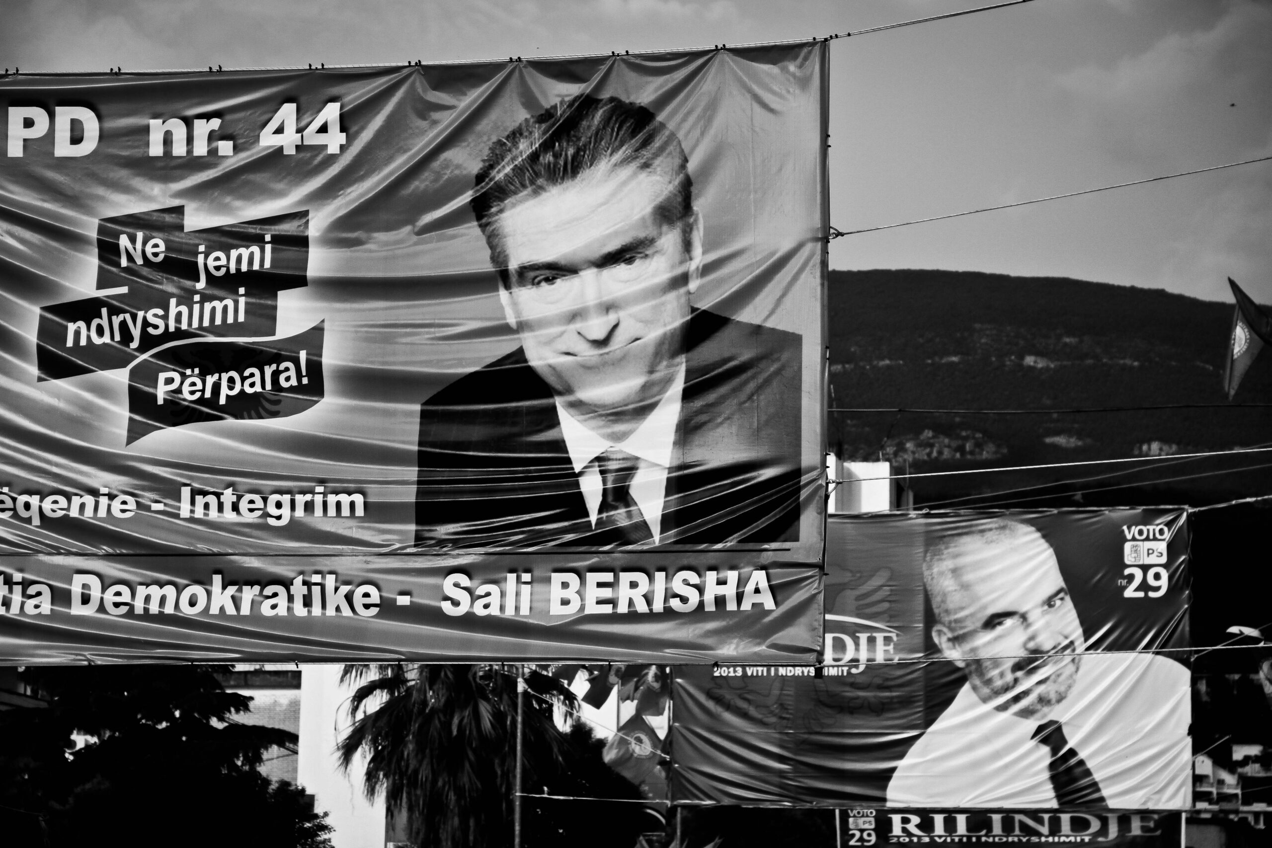 Giugno-2013-l-Albania-al-voto-15