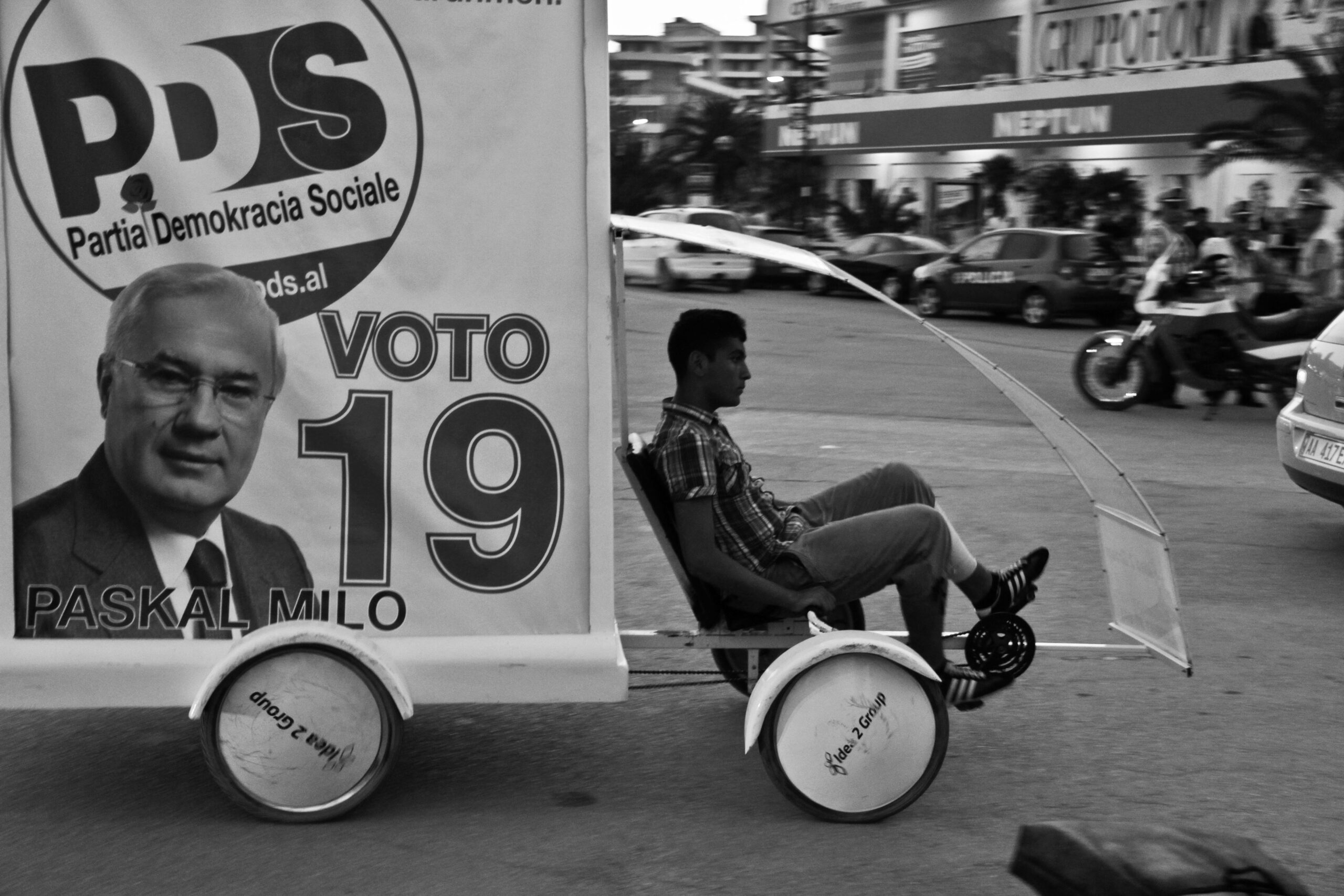 Giugno-2013-l-Albania-al-voto-20