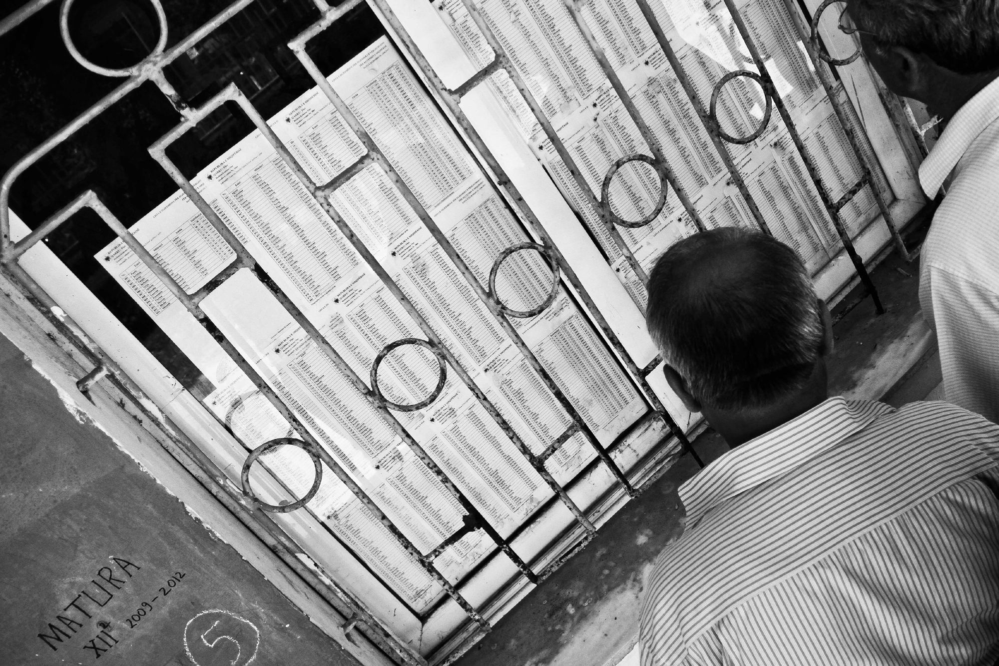 Giugno-2013-l-Albania-al-voto-5