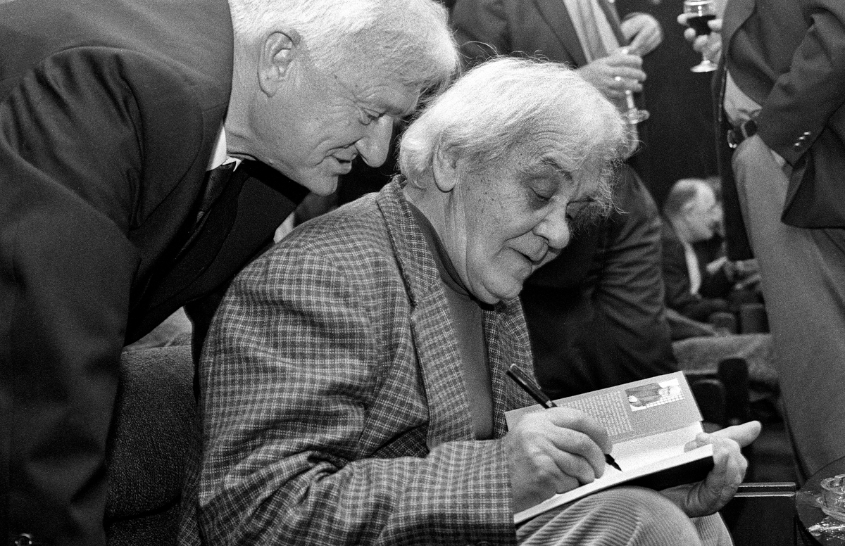 Sarajevo-2002-J.-Divjak-e-I.-Sarajlic-foto-Mario-Boccia