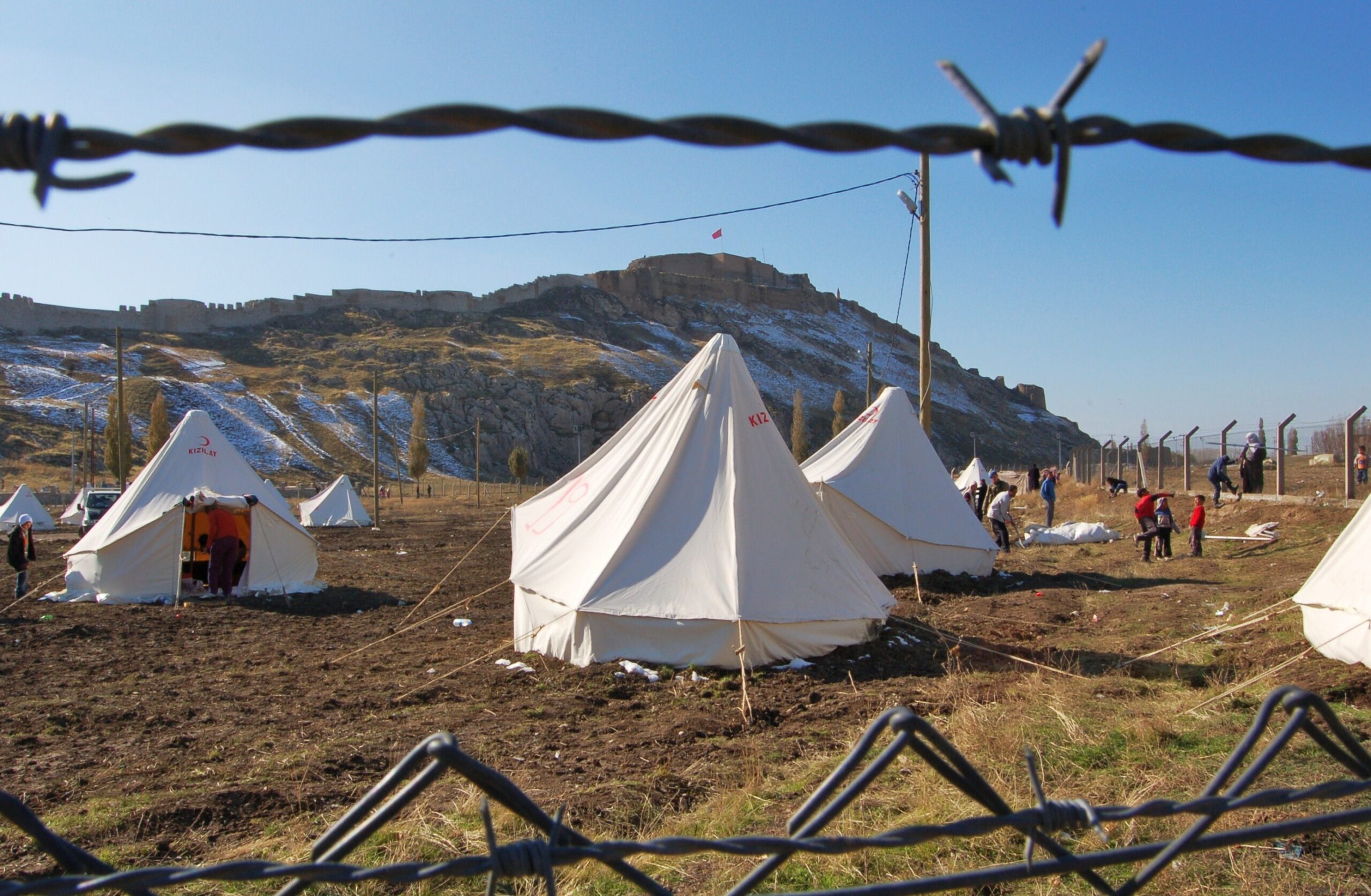 Sfollati-intorno-al-castello-di-Van