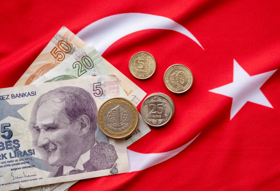 Turchia-la-politica-monetaria-di-Erdogan-spinge-inflazione-e-deprezzamento-della-lira