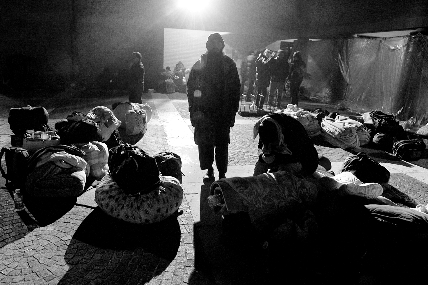 dea-di-emergenza-e-pericolo-si-diffonde-e-porta-ai-primi-sgomberi-degli-accampamenti-pur-in-assenza-di-un-progetto-di-accoglienza