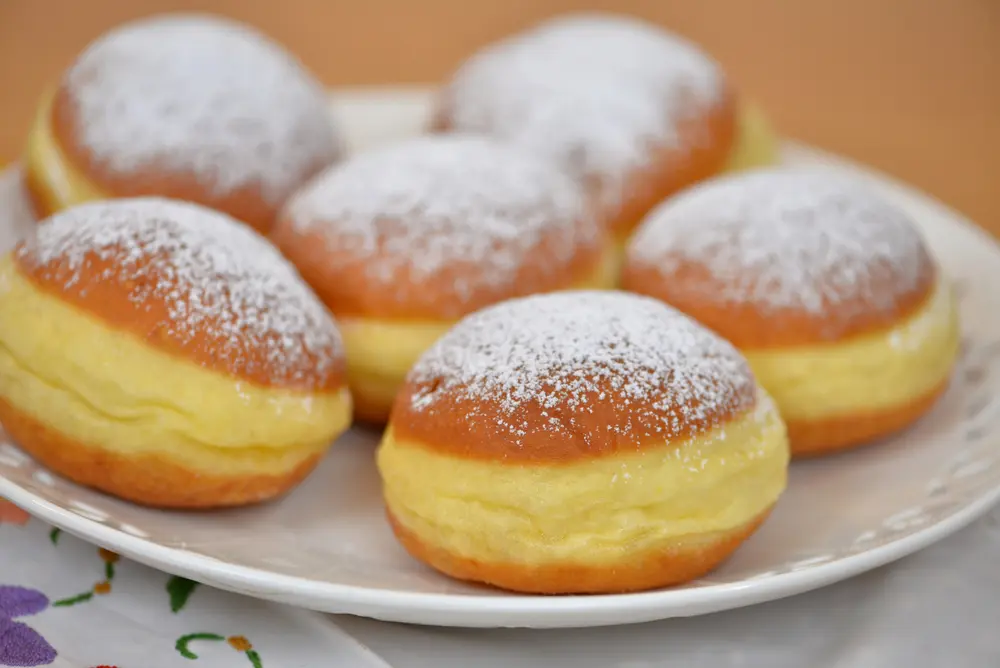 Krapfen © Mirjam Kavcic/Shutterstock