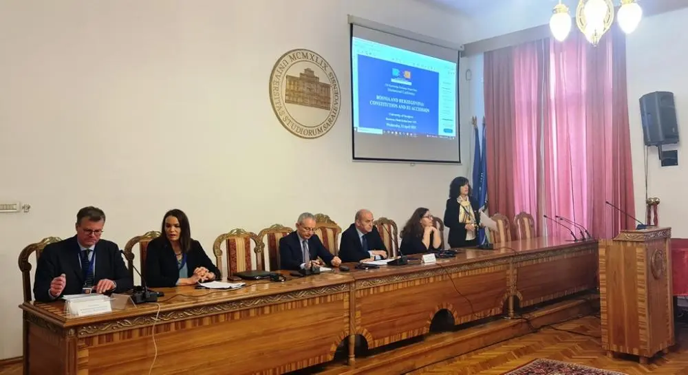 Bosnia-Erzegovina-un-convegno-per-discutere-della-costituzione-e-dell-integrazione-europea