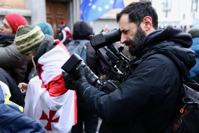 Journalists at work in Tbilisi during the demonstrations (photo F. Baccini)