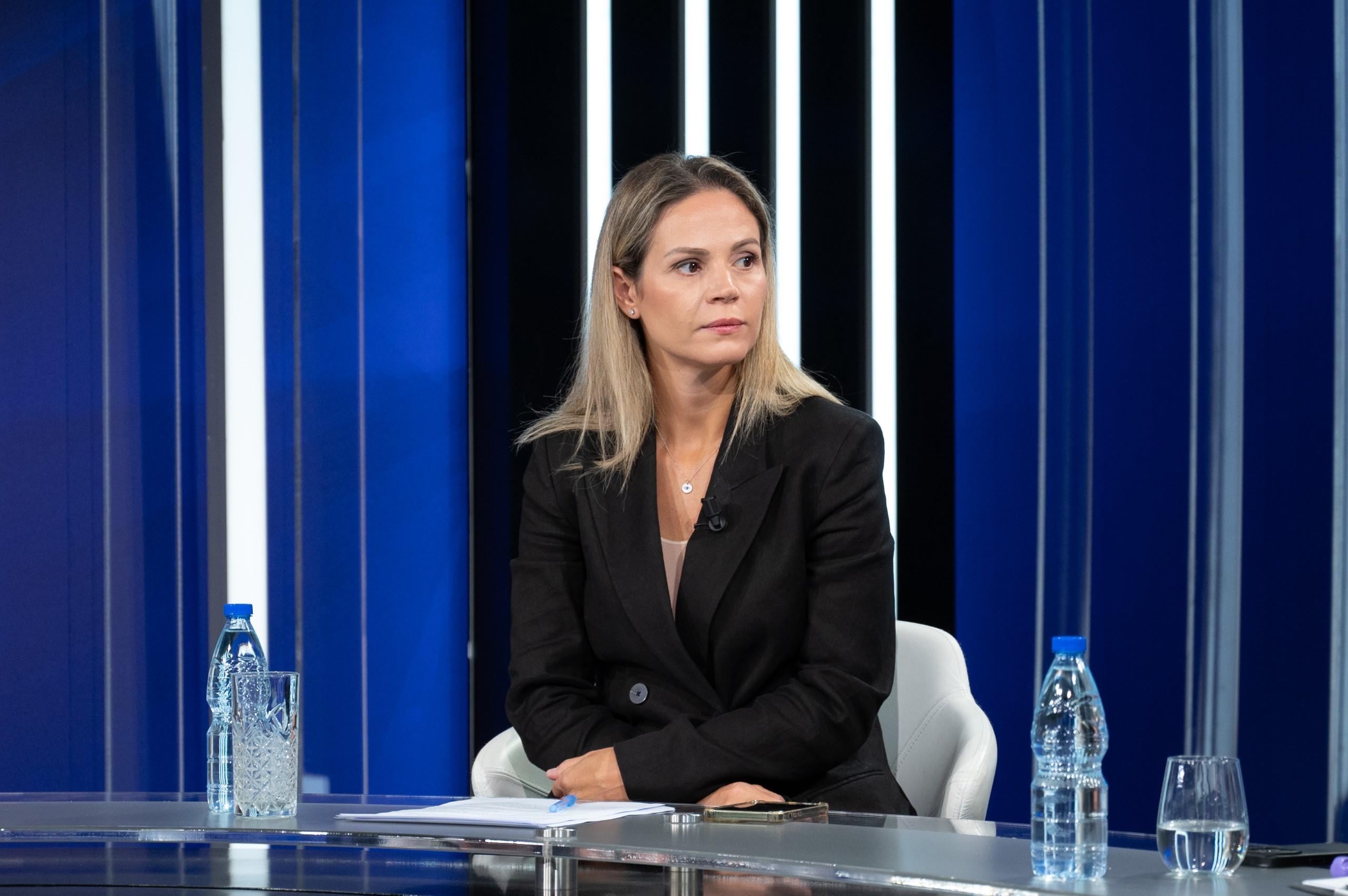 Ola Xama (privatna arhiva) Ola Xama (privatna arhiva)