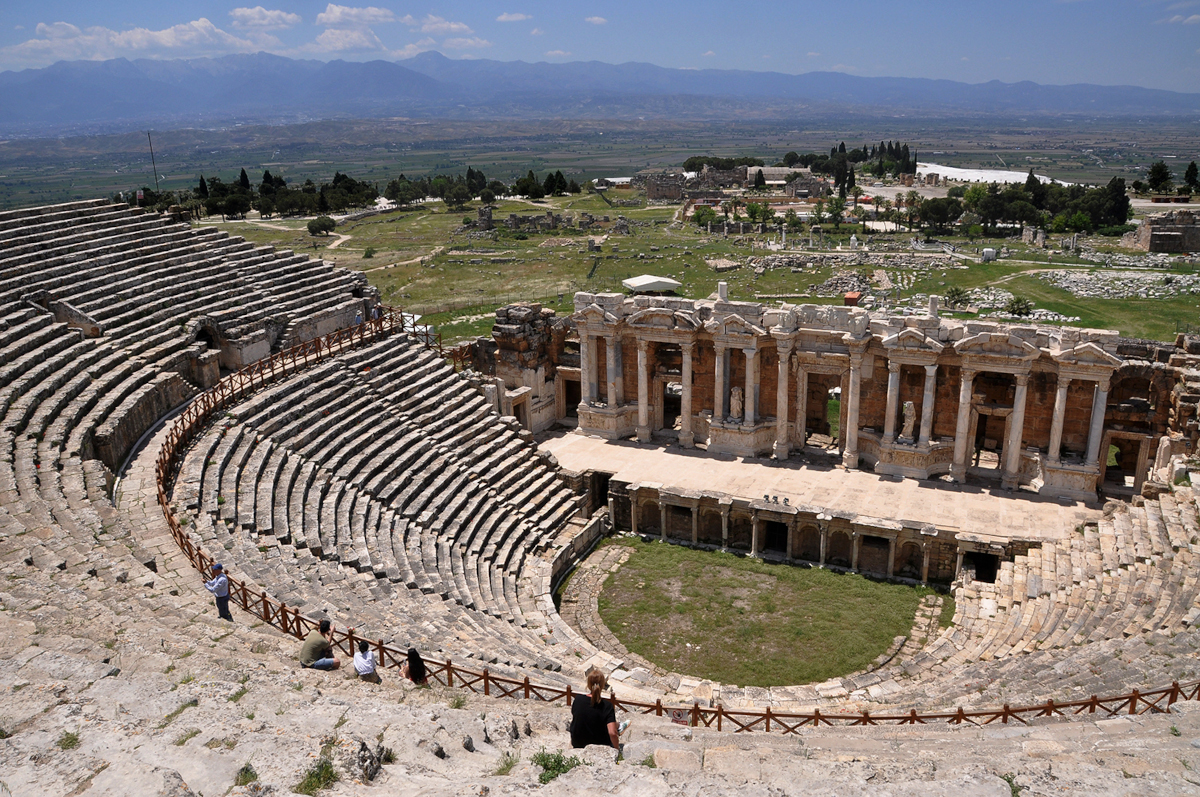 Hierapolis, il teatro ellenistico-romano - Foto F. Polacco