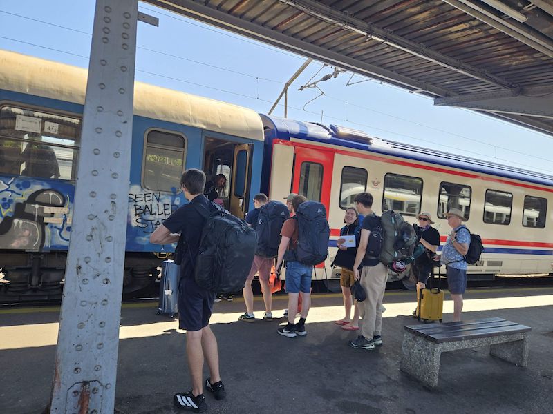 In-treno-da-Bucarest-a-Sofia-e-ritorno