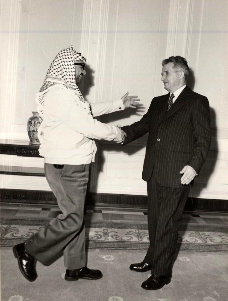Arafat e Ceauşescu in Romania, dicembre 1976 © Fotografia # LA342, Fototeca online a comunismului românesc, (24.09.2025), (ANIC, fond ISISP, Nicolae Ceauşescu – Portrete, 342/1976)