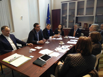 I tre leader dell'opposizione: da sinistra Dodon, Usatii e Nastase (foto P. Bergamaschi)