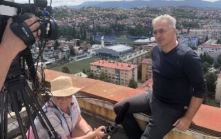 Edin Subašić durante le riprese del documentario Sarajevo Safari - foto archivio privato