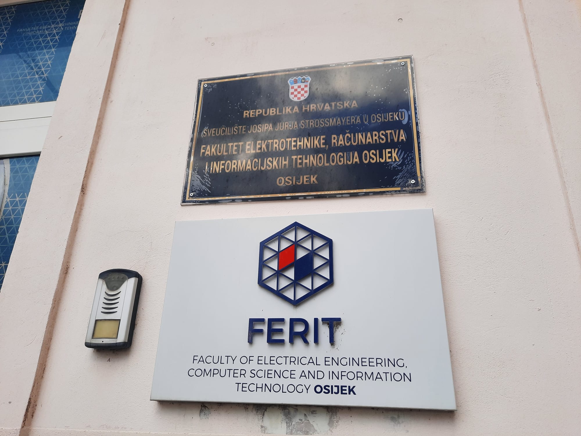 Reportage Osijek EuSee The entrance to the Faculty of Electrical Engineering, Computer Science, and