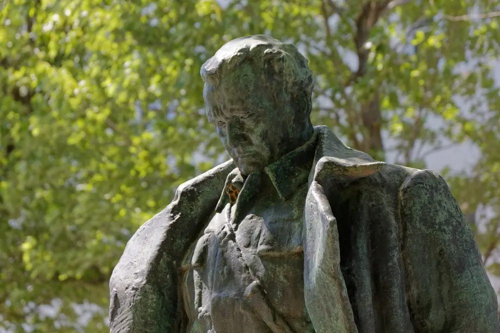 Pivka-Slovenia, Monumento al Maresciallo Tito - © Shutterstock