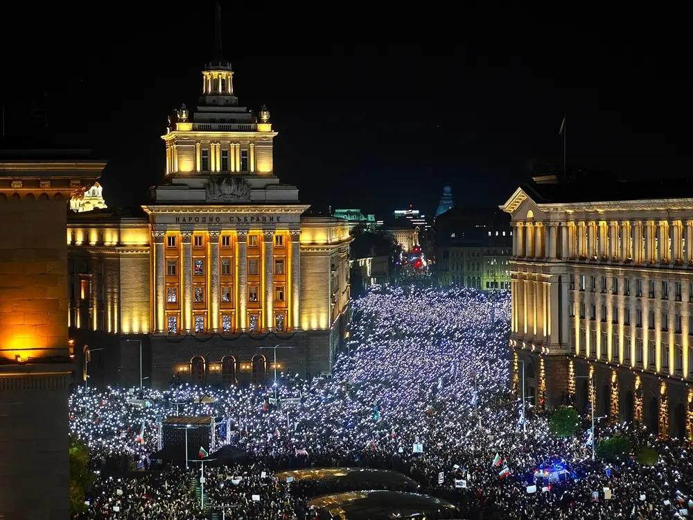Proteste di massa a Sofia © Rosen Ivanov Iliev/Shutterstock