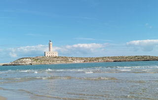 Vieste (FG), Isola di Sant'Eufemia e faro - Foto F. Fiori